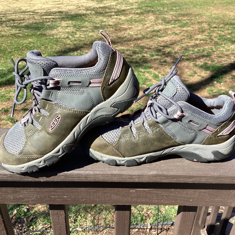 Keen women’s hikers
